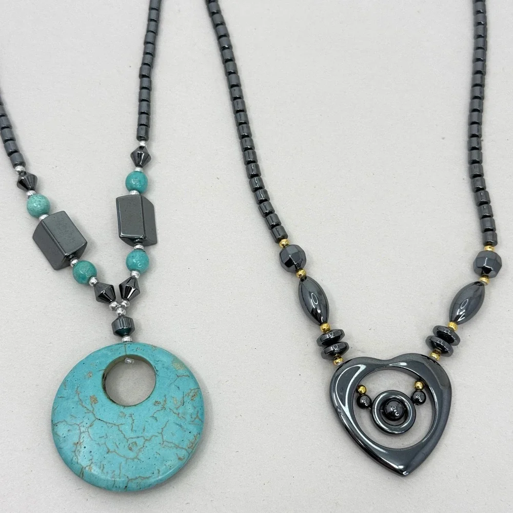 Lot of 2 Hematite Beaded Necklaces Faux Turquoise Donut Heart Magnetic‎ Clasp